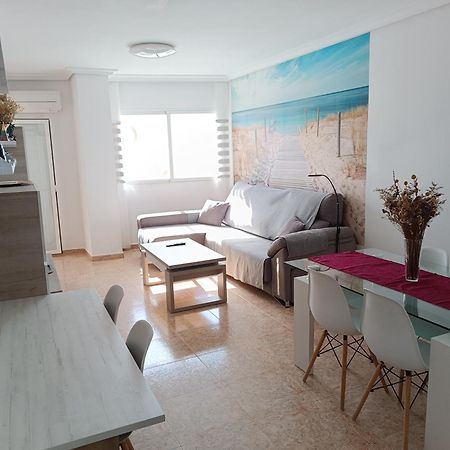 Piso Primera Linea Playa Almería Exterior foto